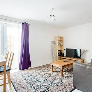 Ground Floor City Centre University Free Parking Apartment